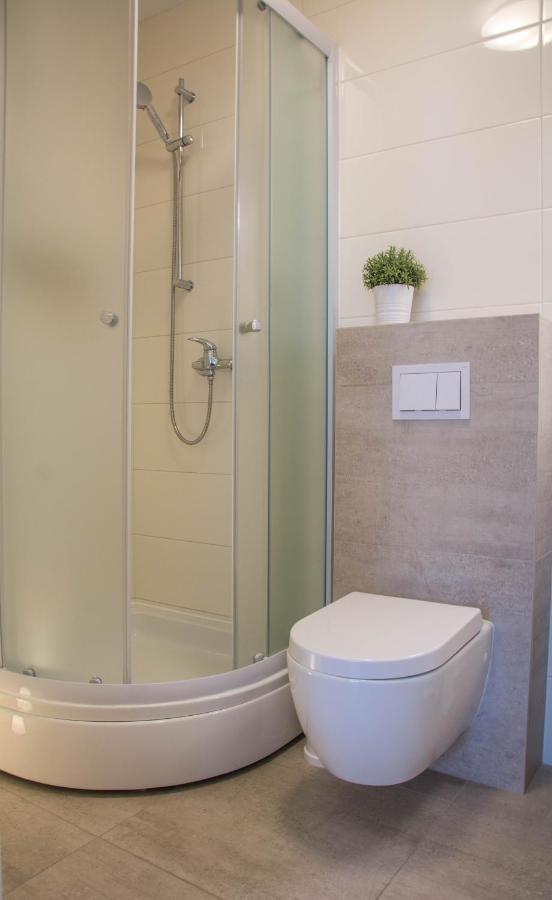 Buga Apartment In Center Of مالي لوشينغْ المظهر الخارجي الصورة